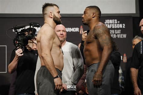 Ufc 232 Ceremonial Weigh In Photos Mma Fighting