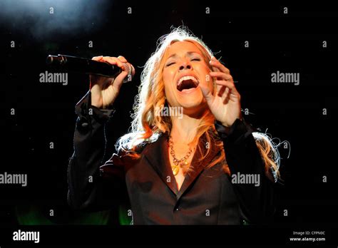 Sheryl Crow Performing Live At The Greek Theatre Los Angeles