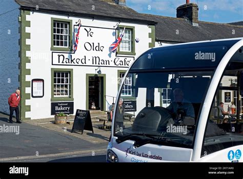 Ye Olde Naked Man Caf In Settle North Yorkshire England Uk Stock