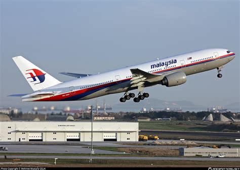 9m Mrf Malaysia Airlines Boeing 777 2h6er Photo By Mehmet Mustafa