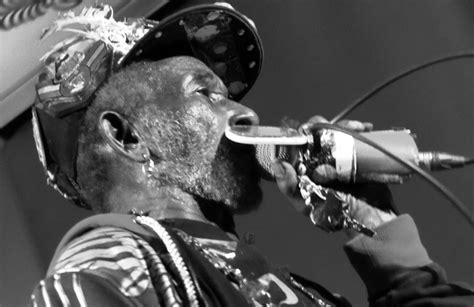 lee scratch perry live review buzz magazine