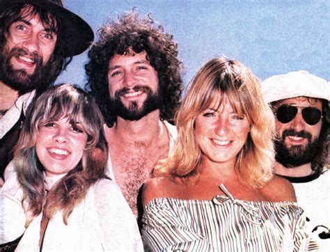 Fleetwood mac has always been about an amazing collection of songs that are performed with a unique blend of talents. Fleetwood Mac | Гитаризм.RU