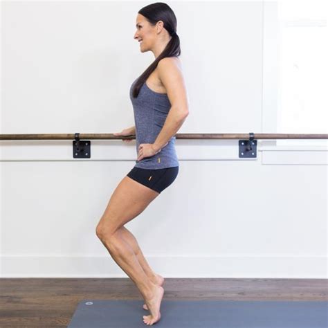 The 15 Minute Barre Workout For Strong And Sculpted Legs Barre