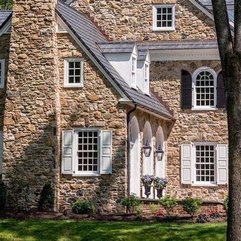 Pin By Lauren On ~ Stone House ~ New England Homes New England