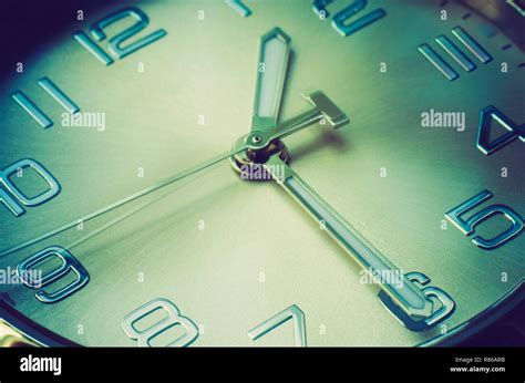 Clock Face Hour Minute Hands Hi Res Stock Photography And Images Alamy