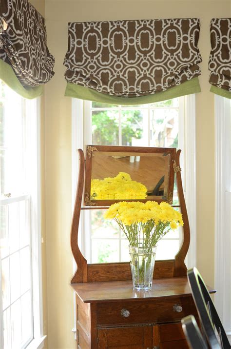 This type of installation is perfect for doors as well. Installing Outside Mount Roman Shades at Ease - HomesFeed