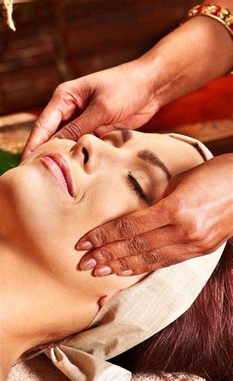 Best Massage Experiences In Goa Ayurvedic Natural Health Centre Guru Baba Ashyana Tropical