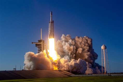 As of 2020, spacex operates four launch facilities: SpaceX launch schedule: When is the next SpaceX launch and Starhopper test? | Science | News ...