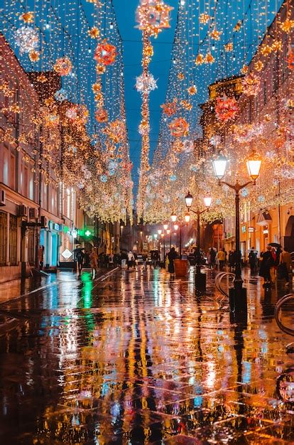 Premium Photo Rainy Night In A Big City The Reflection Of Colorful