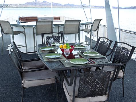 These places are best for boat rentals in lake havasu city: 75' Executive Houseboat Rentals | Lake Havasu Houseboating