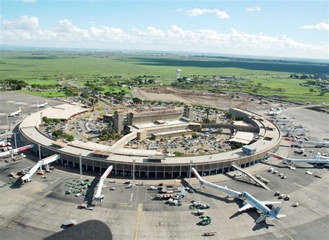 Os Aeroportos De Carga Mais Movimentados De África Negócios De Angola