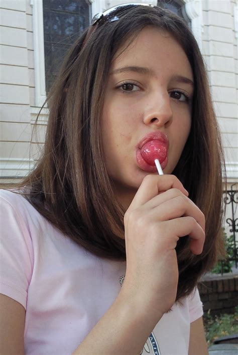 I Lick Your Icecream You Can Lick My Lollipop XD Hilly House MD