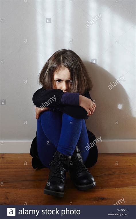 Girl Sitting Hugging Knees Back Xxx Porn