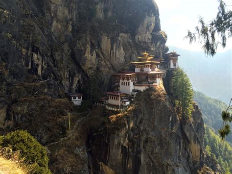 Tips For Visiting The Tigers Nest Monastery In Bhutan Go Eat Give