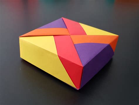 How To Make An Origami Box With 3 Cover Designs Tomoko Fuse