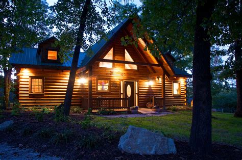 Cabins at green mountain | branson, mo | accommodation | three bedroom cabin Romantic Branson Bear Log Cabin is a 3-bedroom vacation ...