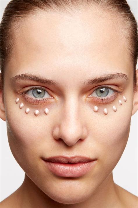 Article On Makeup Contour Undereye Circles Dark Under Eye Undereye