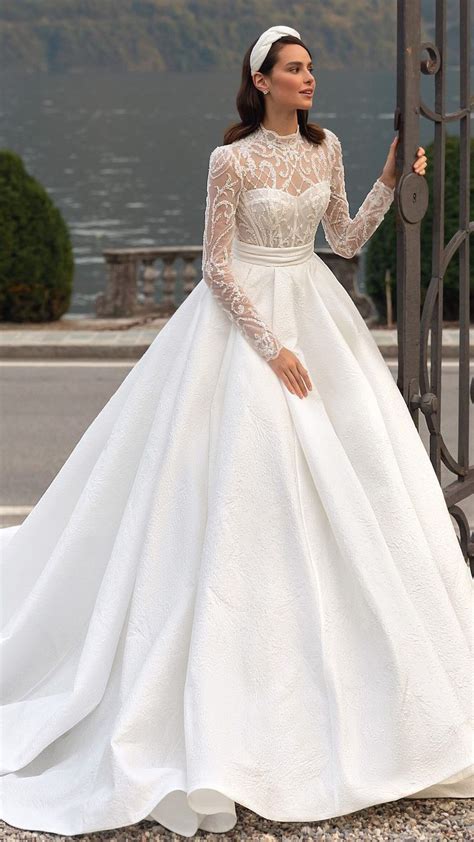 wedding dress trends 2023 design talk