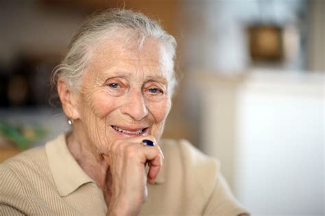 Typical Signs Of Ageing Or Dementia Recognising And Responding To