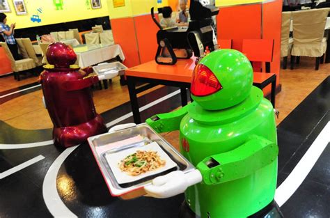 Bistro Uses 18 Kinds Of Robots To Make And Serve Food Photos Food