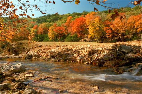 4 state parks near san antonio to experience fall foliage