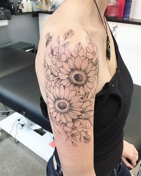 Sunflowers 🌻 Dreamcatcher Tattoo Tattoos Dream Catcher