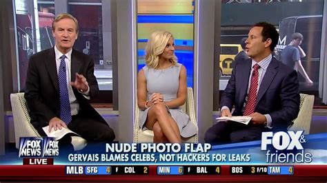 Fox News Hosts Say Celebrities Shouldn T Take Naked Pics Huffpost Videos