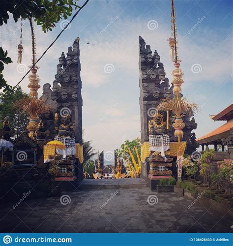 Traditional Balinese Gate Stock Image Image Of Bali 136428433