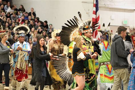 Northern Arapaho Nation Visits Ahs For Ceremony To Renew Relationship Littleton Public Schools