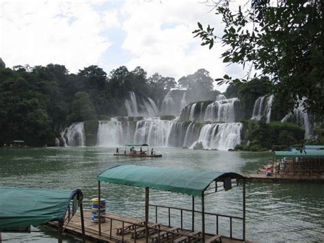 Detian Waterfall De Tian Travel Photos Images And Pictures Of De Tian
