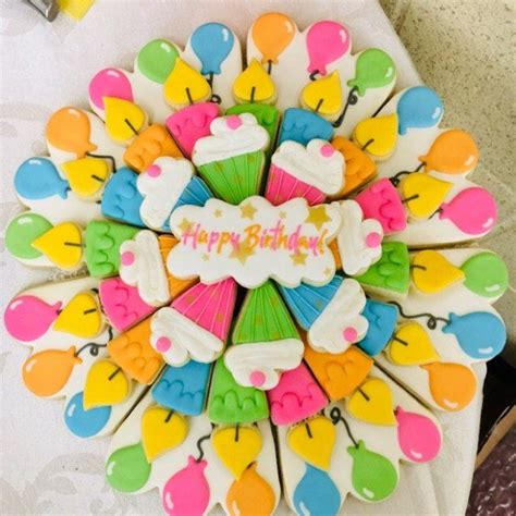 Our cookie cutters are primarily made to cut fondant, however can be used to cut cookie dough, fruit, sandwich bread etc. Lynne's Platter Cookie Cutter Set and Fondant Cutter and ...