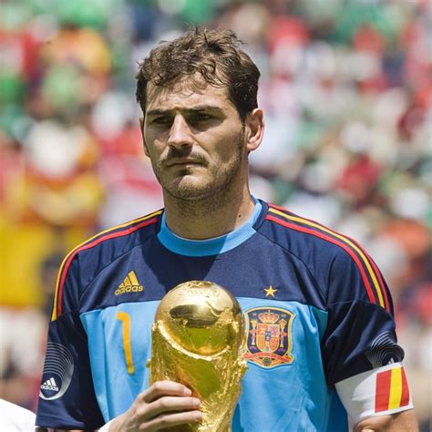 Iker Casillas named UNWTO Ambassador for Responsible Tourism