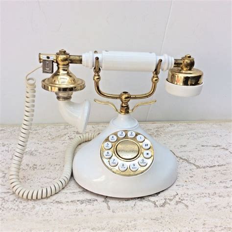 Vintage Radio Shack Phone French European Design Model 43 370