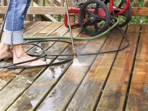 How To Clean Outdoor Deck Floor