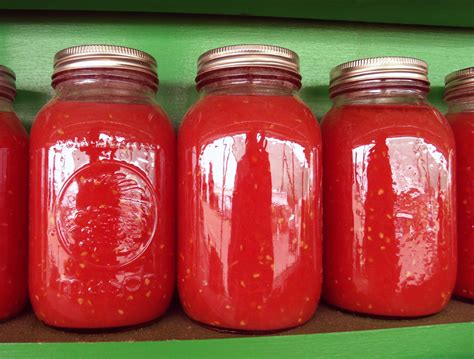 However, outbreaks of botulism have resulted from more unusual sources. Red Gold - Mississippi Sideboard