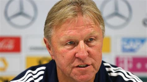 Jump to navigation jump to search. U21-Trainer Horst Hrubesch zu Olympia-Start von Philipp ...