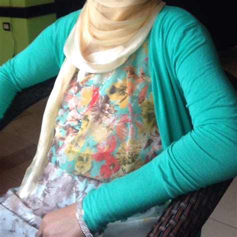 Maybe you would like to learn more about one of these? Tiffany & pale yellow hijab - maxi colorful dress ...