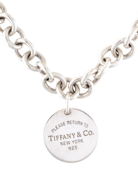 tiffany-co-return-to-tiffany-round-tag-pendant-necklace-necklaces