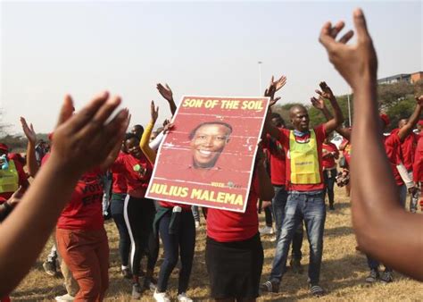 South Africans Protest Killings In Durban Suburb In Rioting Ap News