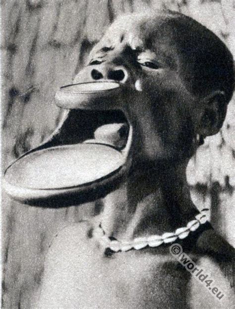 African Sara Women From Chad With Lip Plate