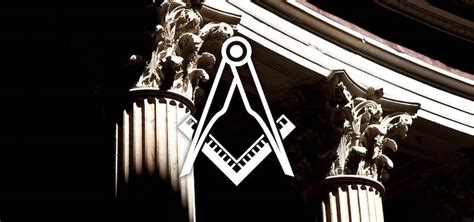 What Are The Roles Of The Wardens In A Masonic Lodge