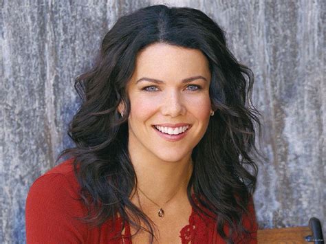 Lauren Graham | Lorelai gilmore hair, Lauren graham ...