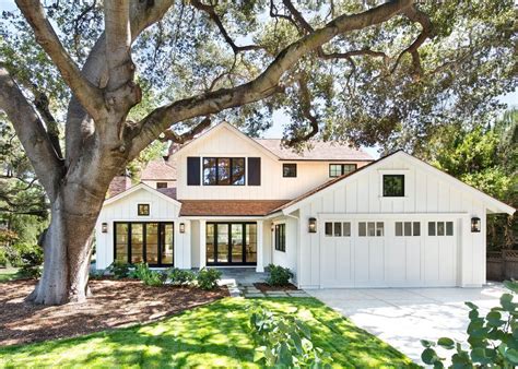 Black garage doors blac house exterior modern farmhouse. Farmhouse doors exterior exterior farmhouse with modern ...