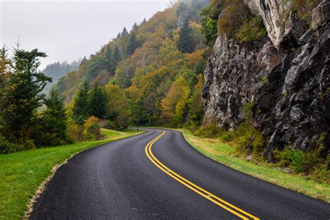 Explorers Of The Blue Ridge Parkway Asheville Ncs Official Travel Site