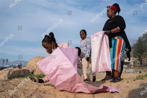 South African Volunteers Pick Plastic Waste Editorial Stock Photo