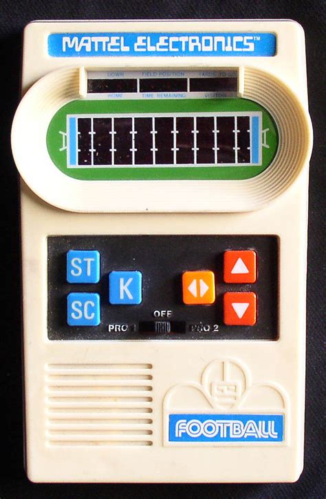 1977 Mattel Electronics Handheld Football Game Works Thingery