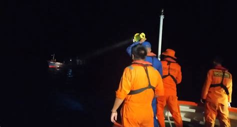 Kapal Yang Mengalami Kecalakaan Di Perairan Makian Kayoa Ditemukan