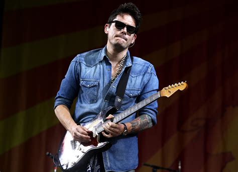 Oct 26, 2019 · this is the type of fingerpicking/strumming style that john would never play exactly the same way twice, so you have to listen to the track a few times, get a feel for it, and play it on your own. 9 John Mayer Guitar Lessons: Insight & Inspiration
