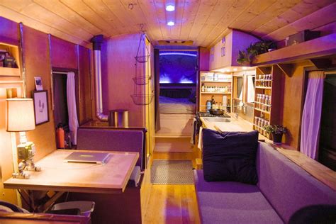 12 Buses Converted Into Fabulous Tiny Homes On Wheels