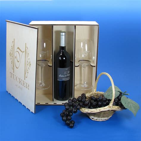 Wood Wine Gift Box Set With 2 Crystal Wine Glasses Personalized By You